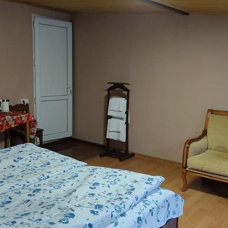 Guesthouse Mabu - 4 Newly Built Rooms In The Heart Of Mestia Exterior photo